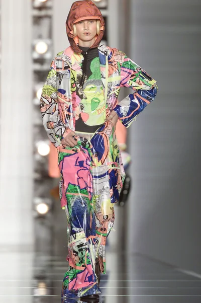 Look 7